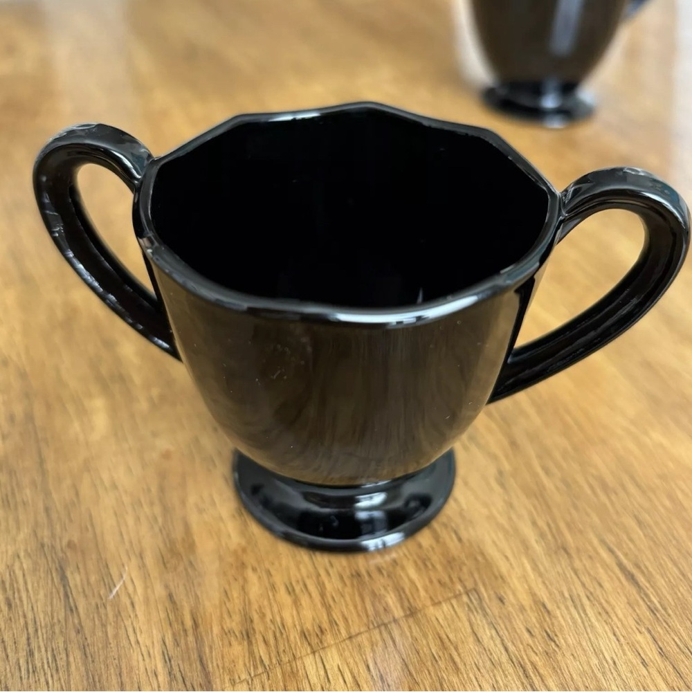 Vintage Elegant Fostoria FAIRFAX Ebony Glossy Black Glass Creamer Open Sugar - Picture 4 of 14
